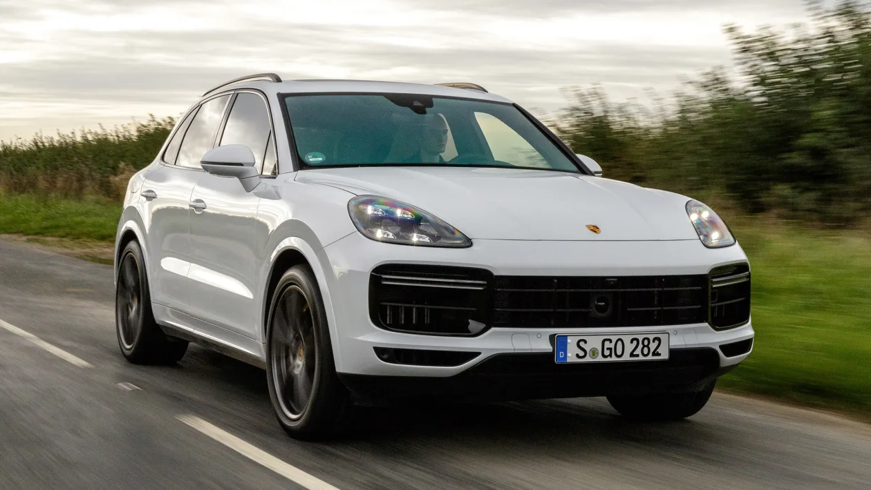 2017 PORSCHE Cayenne-2