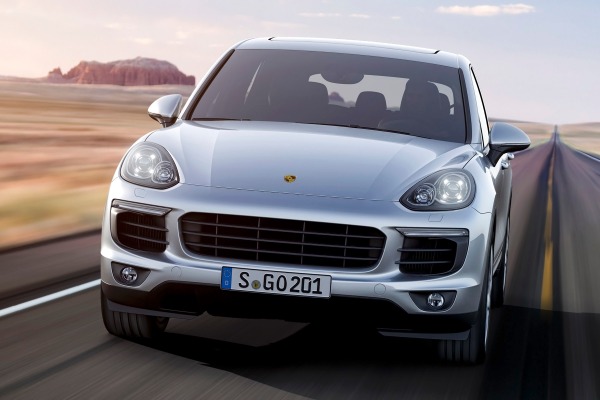 2017 PORSCHE Cayenne