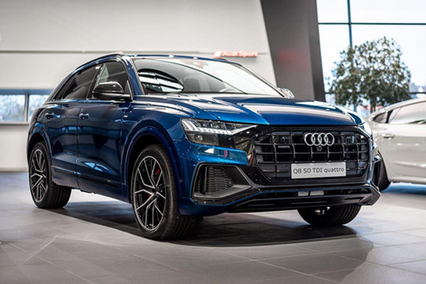 2020 AUDI Q8