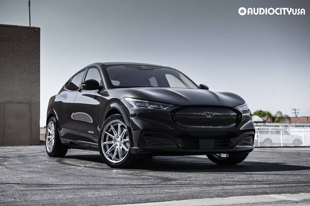 2021 FORD Mach E-2
