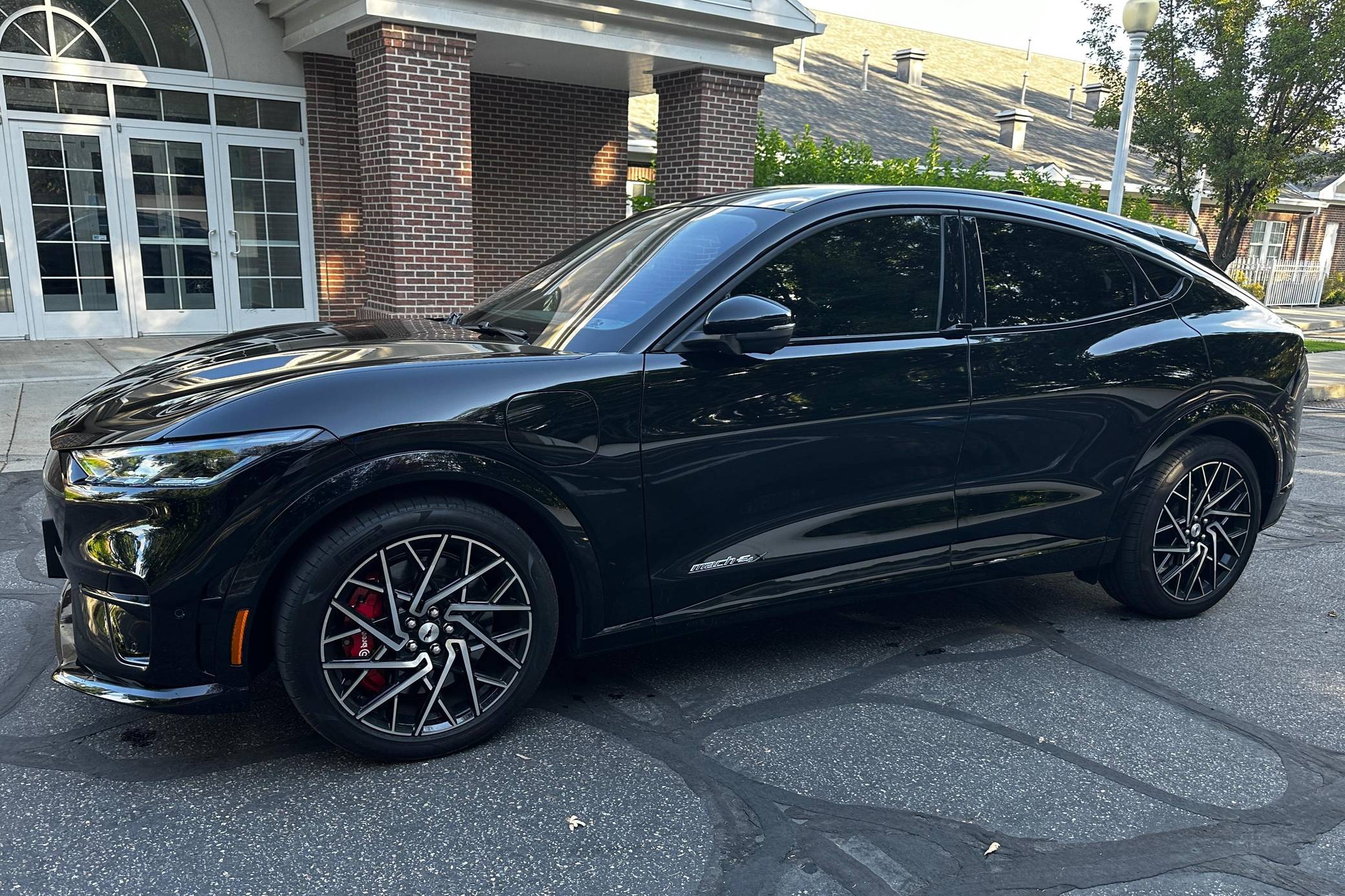 2021 FORD Mach E