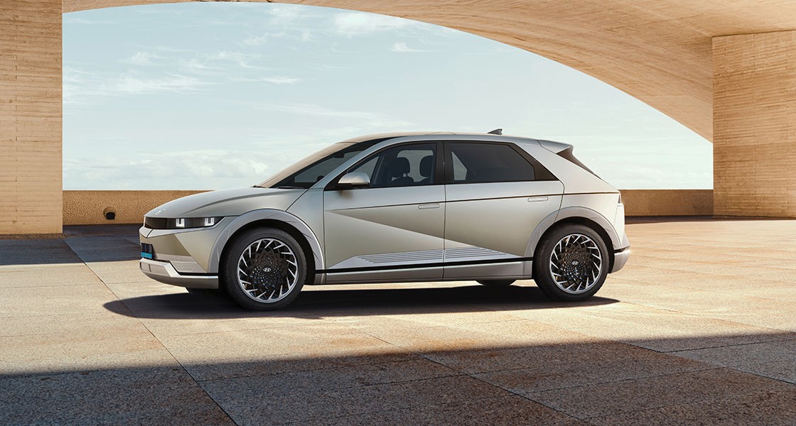 2022 HYUNDAI IONQ-1